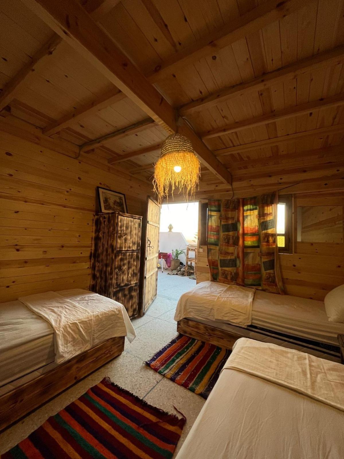 Heaven Surf Camp Vandrehjem Tamraght Eksteriør billede