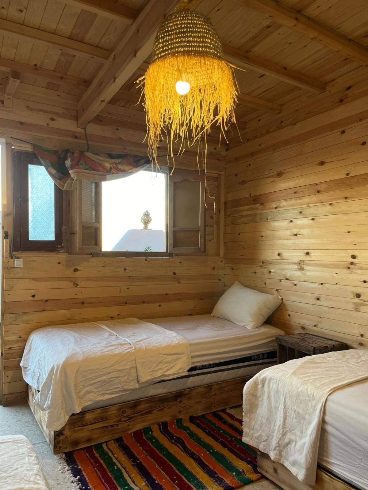 Heaven Surf Camp Vandrehjem Tamraght Eksteriør billede